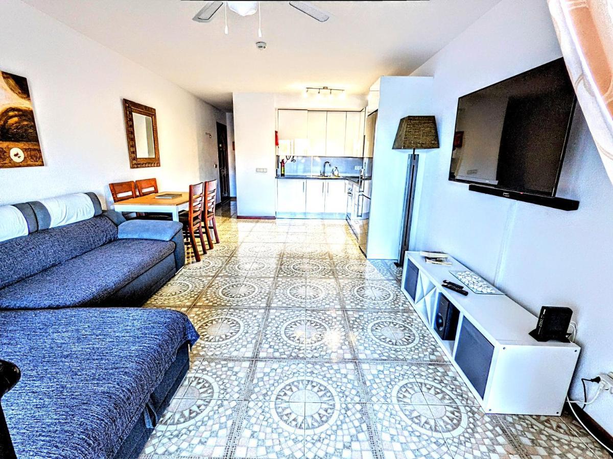 Luxury Newly Refurbished Modern Apartment With Stunning Mountain Views - Xmas And Ny 2025-2026 Now Booking San Miguel de Abona Kültér fotó