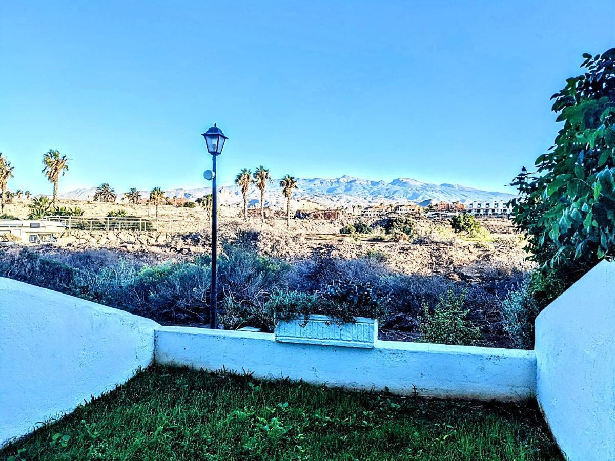 Luxury Newly Refurbished Modern Apartment With Stunning Mountain Views - Xmas And Ny 2025-2026 Now Booking San Miguel de Abona Kültér fotó
