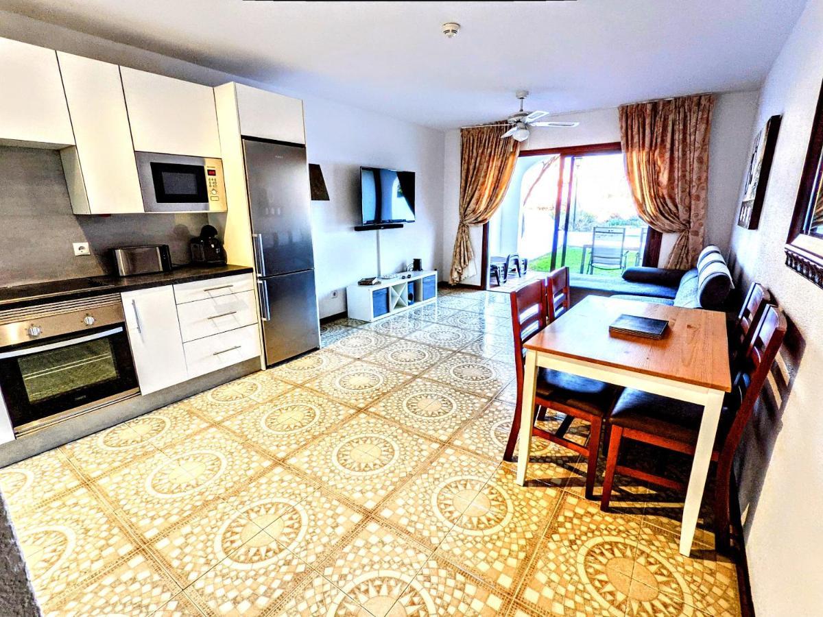 Luxury Newly Refurbished Modern Apartment With Stunning Mountain Views - Xmas And Ny 2025-2026 Now Booking San Miguel de Abona Kültér fotó